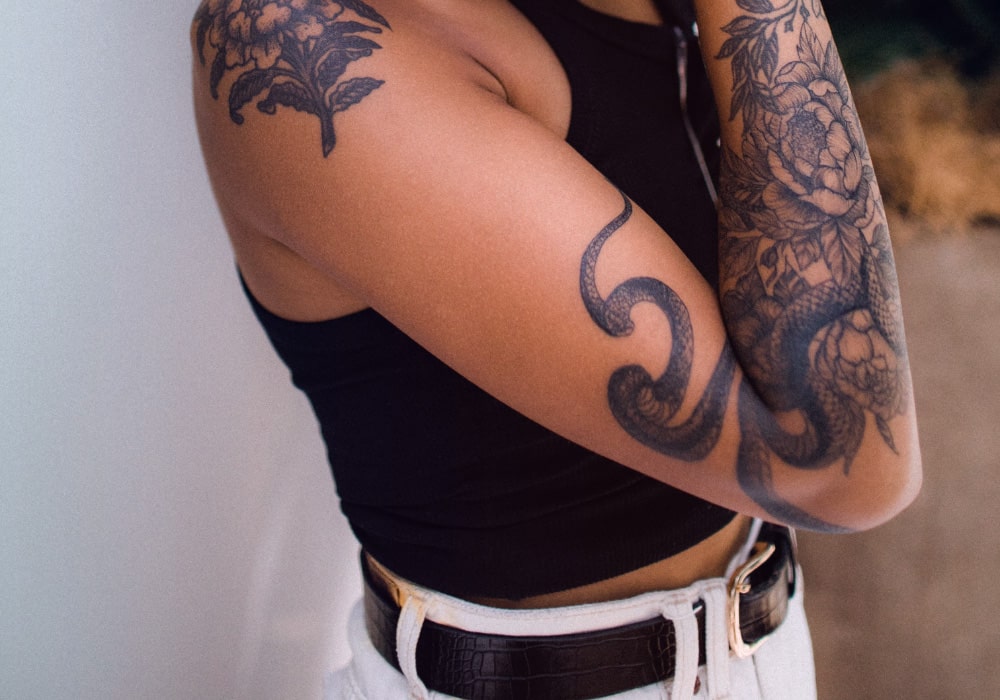 Wie lange du dein Tattoo eincremen solltest